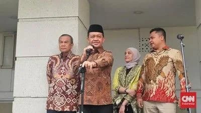 Antrean horor' berbagai daerah, Bahlil: Stok BBM aman