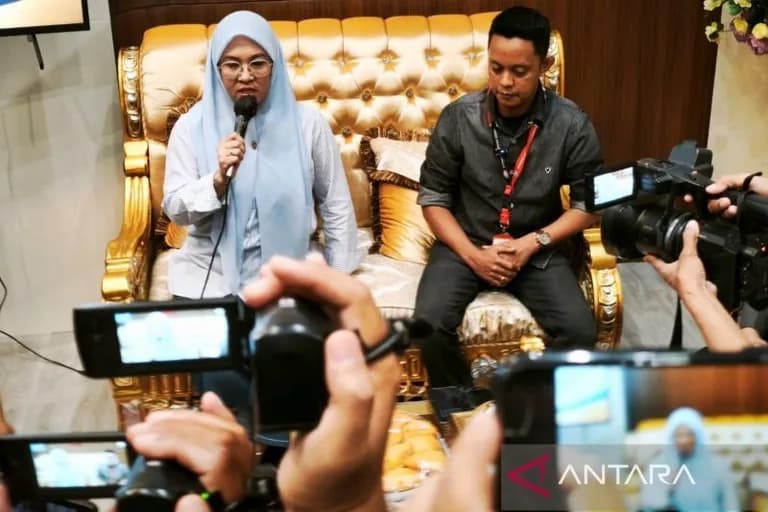 Bupati Gowa melawan: PT Pos salah kirim surat MA, hak jawab Sitti Husmiah Talenrang terenggut