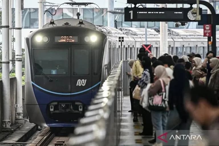 Kalahkan banyak kota dunia, Jakarta raih peringkat 15 Transportasi Publik Terbaik 2026