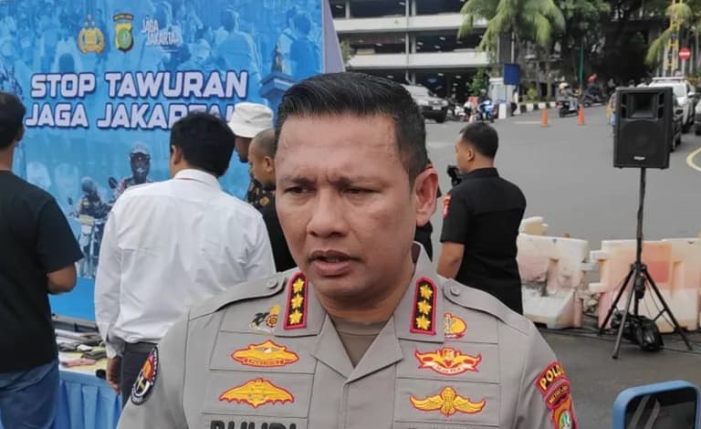 Kena pukul hingga gegar otak, pengurus BEM UI jadi korban penganiayaan terencana di Tebet
