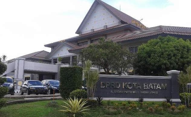 dprd kota batam