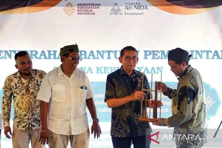 Menbud-di-Cibinong_2.jpg