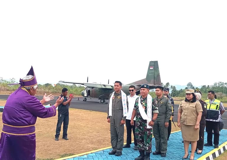 Pesawat CASA TNI AU Melonguane