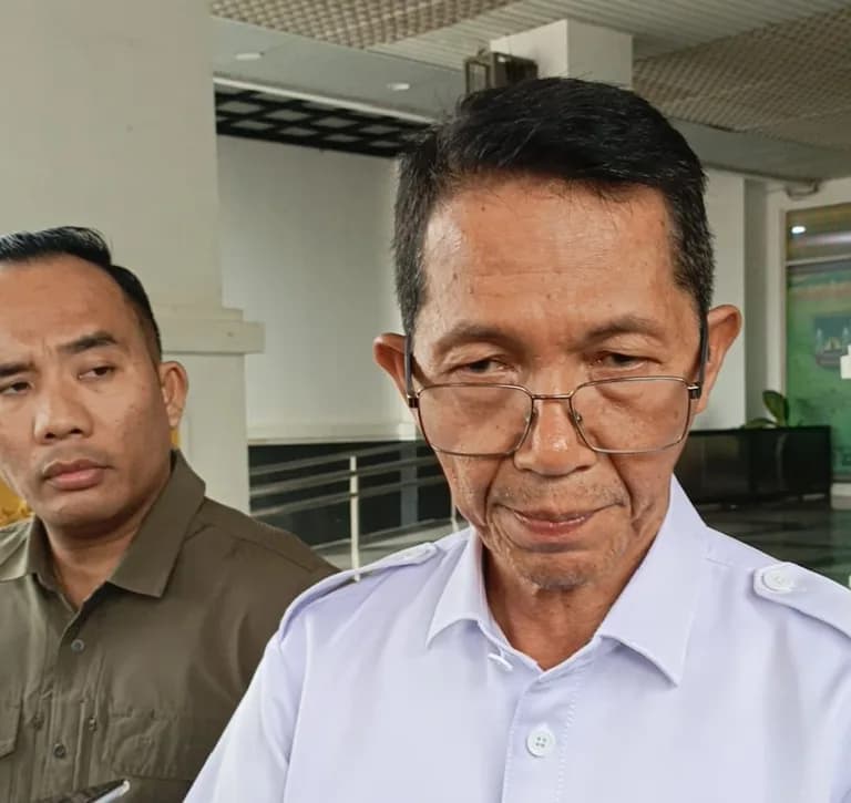Wali Kota Batam Dituding Menghilang saat Blackout, Wali Kota Batam Ngaku Ikut Menderita Mandi Pakai 2 Galon