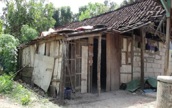 rumah_warga_miskin_di_grobogan