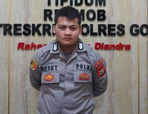 tampang-polisi-gadungan-yang-ditangkap-di-gowa-1744183155899_169
