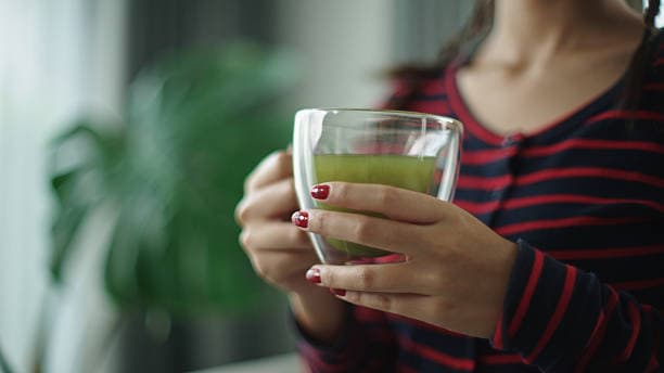 istockphoto-ilustrasi-teh-hijau-herbal