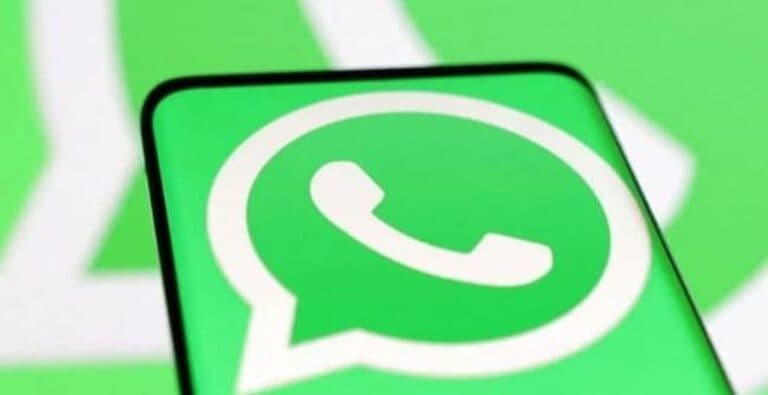 Rusia kini memblokir sepenuhnya Whatsapp sehingga membuat lebih 100 juta pengguna terancam tidak bisa berkomunikasi lagi memakai aplikasi tersebut.(melanews)
