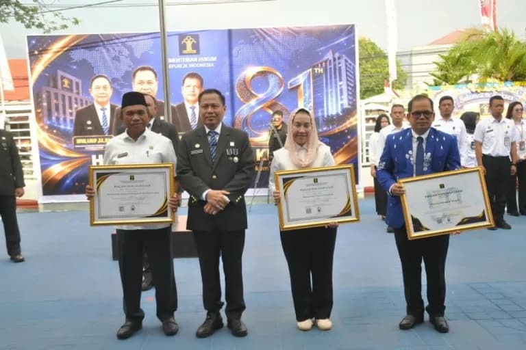 Penghargaan hukum Palu