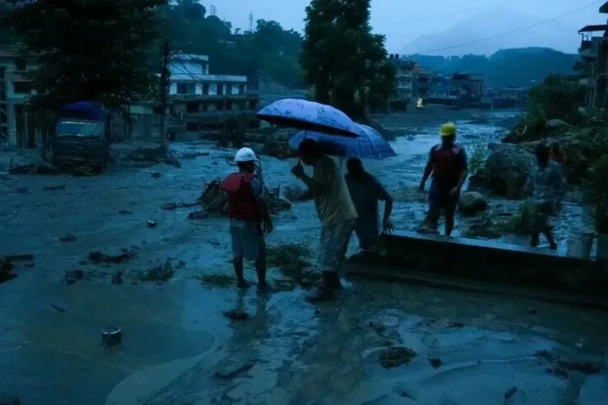 Lagi banjir bandang terjang Nepal, 40 rumah hanyut