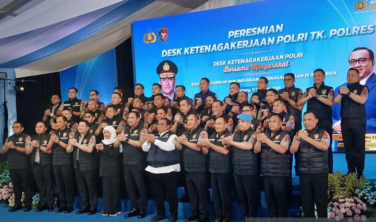 Kapolri Meresmikan 49 Desk Ketenagakerjaan