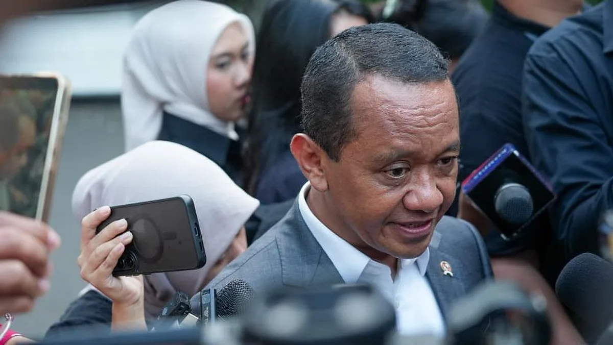 Dipanggil Presiden Prabowo ke Istana, Menko Bahlil laporkan RUU Migas hingga evaluasi 'Blackout'