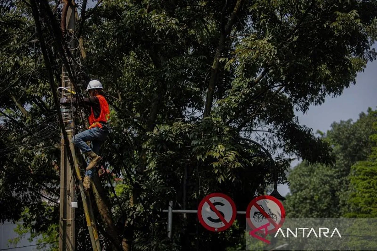Percantik Kota, Pemkot Bandung Lanjutkan Penataan Kabel Udara Mulai 27 Oktober 2026