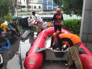 Banjir Jakarta Telan Korban Jiwa, Jokowi Keluarkan Tiga Perintah