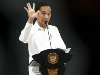Sudah ditunggu masyarakat, Jokowi instruksikan semua Bansos dan Padat Karya Tunai terlaksana pekan ini
