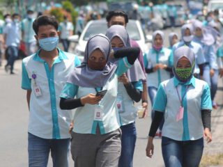Maju !!! Enam serikat buruh konsisten perjuangkan RUU Cipta Kerja