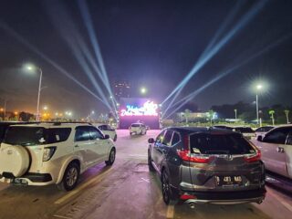 Era 'new normal': Pusat kuliner 'Avenue of Stars' Distrik 1 Meikarta di kawasan Lippo Cikarang mulai ramai diserbu pengunjung