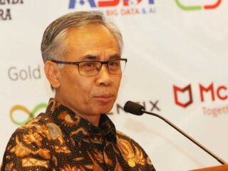 Ketua OJK, Wimboh Santoso: Masyarakat tidak perlu takut krisis moneter 1998 terulang, penyebar 'hoax' dilapor ke Bareskrim dan BIN