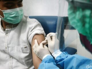Survei !!! Kemenkes dan UNICEF temukan 64 persen warga Indonesia bersedia divaksinasi Covid-19