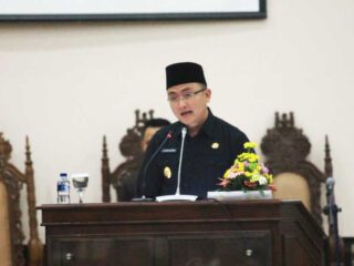 Siiip !!! Awal Desember Pemprov Banten mulai vaksinasi Covid-19, dapat jatah 8.131.798 vaksin, Lansia divaksin khusus