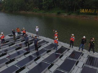 Top !!! Indonesia akan punya pembangkit listrik tenaga surya terapung terbesar di dunia