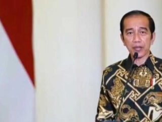 Horee !!! Presiden Jokowi: Vaksinasi Covid-19 gratis, tidak ada alasan masyarakat tak mendapatkan vaksin
