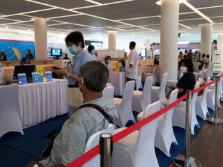 Kemkes keluhkan anggota keluarga cegah Lansia ikut vaksinasi, Indonesia masuk empat besar dunia dengan capaian lebih 10 juta orang sudah divaksin