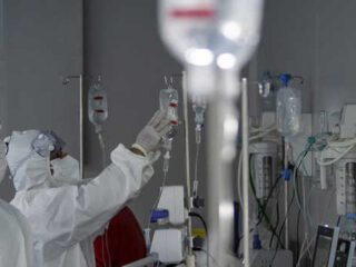 Waspadalah !!! Kasus Covid-19 meningkat di 9 provinsi: Lampung, Jabar, Jatim, Banten, Bali, Sulut, Sultra, Malut dan Papua.