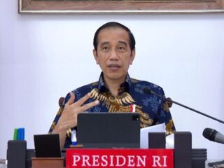Presiden longgarkan Prokes: Tak perlu tes Covid-19 sebagai syarat perjalanan di dalam atau luar negeri, juga tidak pakai masker di ruang publik