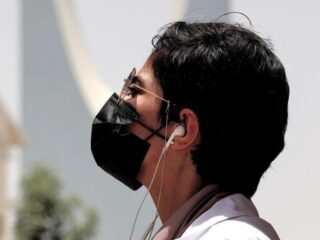 Hmmm !!! Arab Saudi tak lagi terapkan wajib hijab, terlihat di jalanan Riyadh banyak wanita kini memiliki gaya rambut pendek