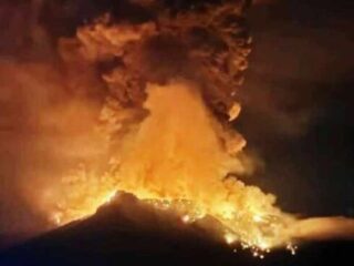 PVMBG: Dua gunung di Sulut naik status dari waspada ke siaga
