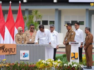 Presiden resmikan rehab dan rekonstruksi bangunan pascabencana Sulbar sehari setelah pembacaan keputusan sidang PHPU