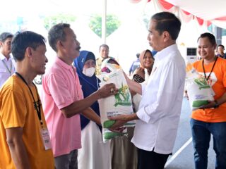 Bansos beras bagi 22 juta keluarga penerima manfaat berkhir, diperpanjang bila ada ruang anggaran di APBN