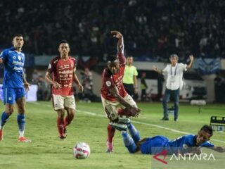 Liga Indonesia: Menang agregat 4-1, Persib Bandung ke final usai taklukkan Bali United 3-0
