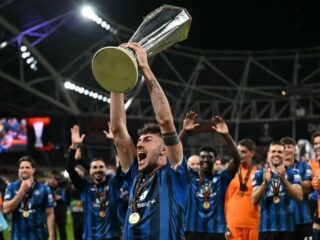 Ademola  cetak 'hattrick' bawa Atlanta juara Liga Europa kandaskan Leverkusen