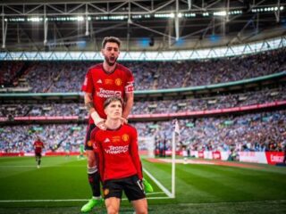 Manchester United  juara Piala FA, City gagal kawinkan gelar