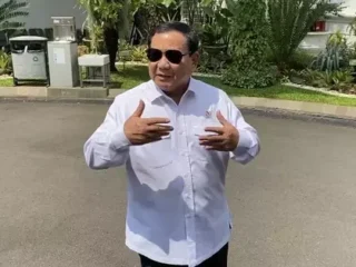 Prabowo temui Jokowi di Istana, lapor pertemuan IISS Singapura