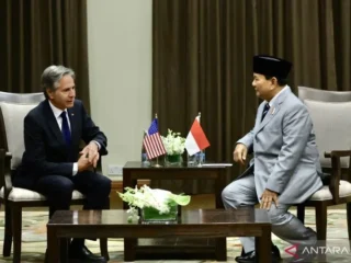 Bahas gencatan senjata Gaza, Prabowo bertemu Blinken di Amman