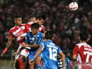 Juara Liga 1 Indonesia, Persib Bandung sudahi penantian 10 tahun
