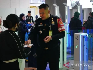 Semuel Pangerapan: Sebagian layanan keimigrasian mulai kembali beroperasi