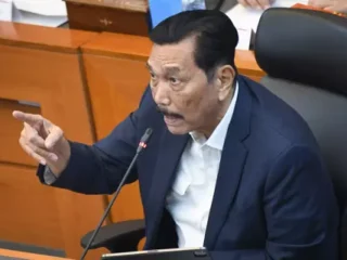 Luhut beber penyebab tiket pesawat mahal dan langkah efisiensi untuk menurunkan harga