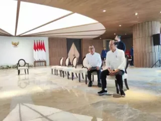 Presiden Jokowi berkantor di IKN, ada menu makan bubur ayam, hingga singkong