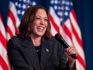 Kamala Harris tegas dukung Israel, desak Netanyahu selesaikan gencatan senjata