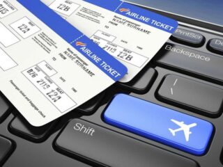 Luhut: Harga tiket pesawat RI termahal kedua di dunia