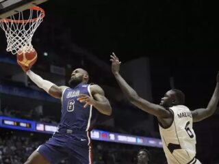 Sudan Selatan nyaris permalukan 'dream team'  AS, LeBron James penyelamat