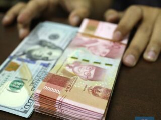 Sepanjang pekan ini rupiah bangkit perkasa tekuk dolar ke Rp16.275