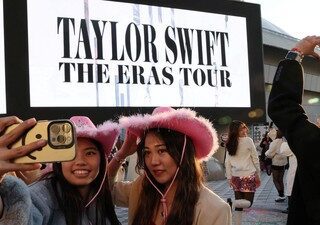 Kamala Harris menguat, fans Taylor Swift di AS mulai bersatu mendukungnya