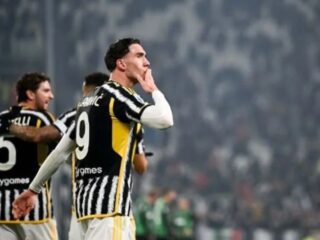 Libas Hellas Verona 3-0, Juventus puncaki klasemen sementara Serie A