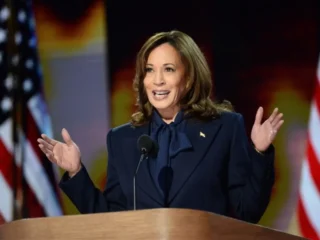 Survei: Kamala Harris unggul atas Donald Trump dalam hal manajemen ekonomi