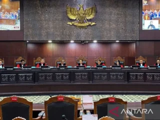 Tok !!! MK tolak seluruh permohonan Novel Baswedan dkk soal syarat usia Capim KPK